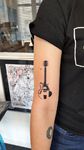 meilleur-tatoueur-nancy-crock-ink-54-tattoo-instrument-musique